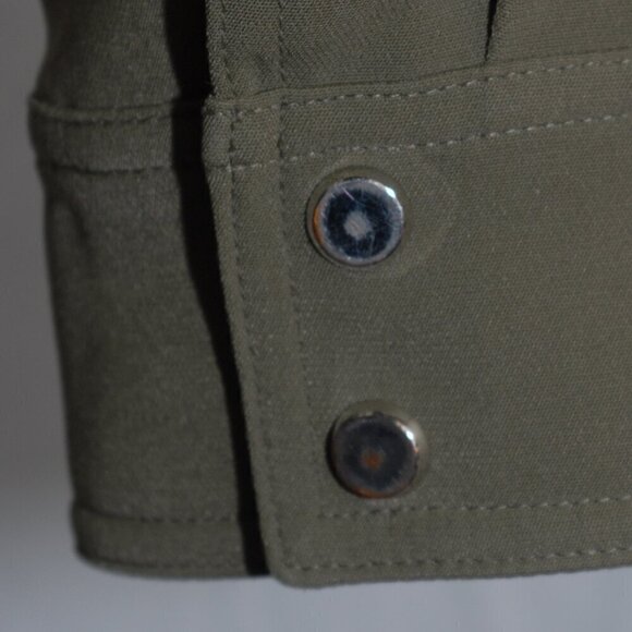 LNC Jacket Cropped 22” pit to pit Nine West Womens Large Army Green - Picture 5 of 8